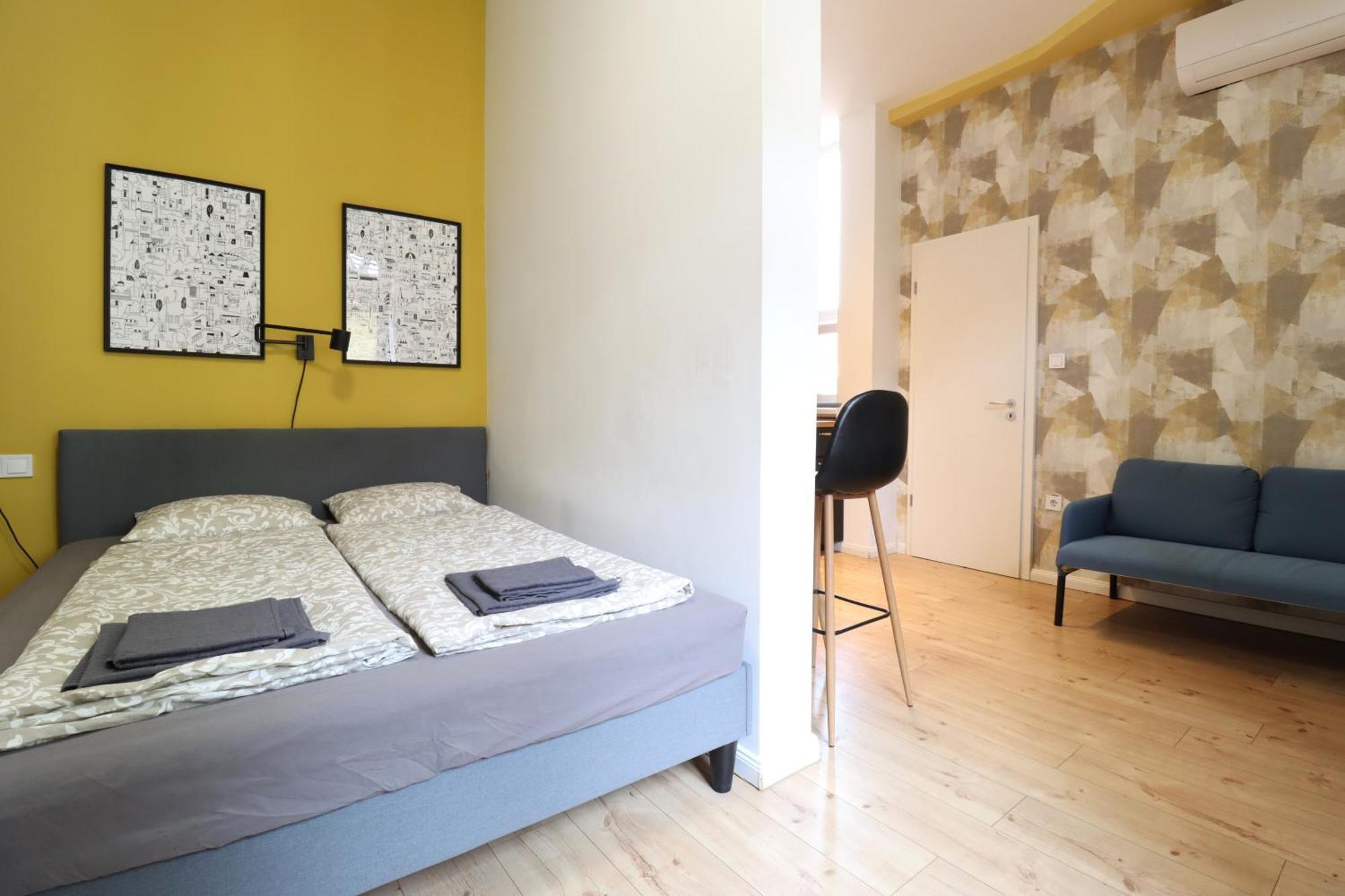 A13 Downtown Apartments With Parking Budapest Exteriör bild