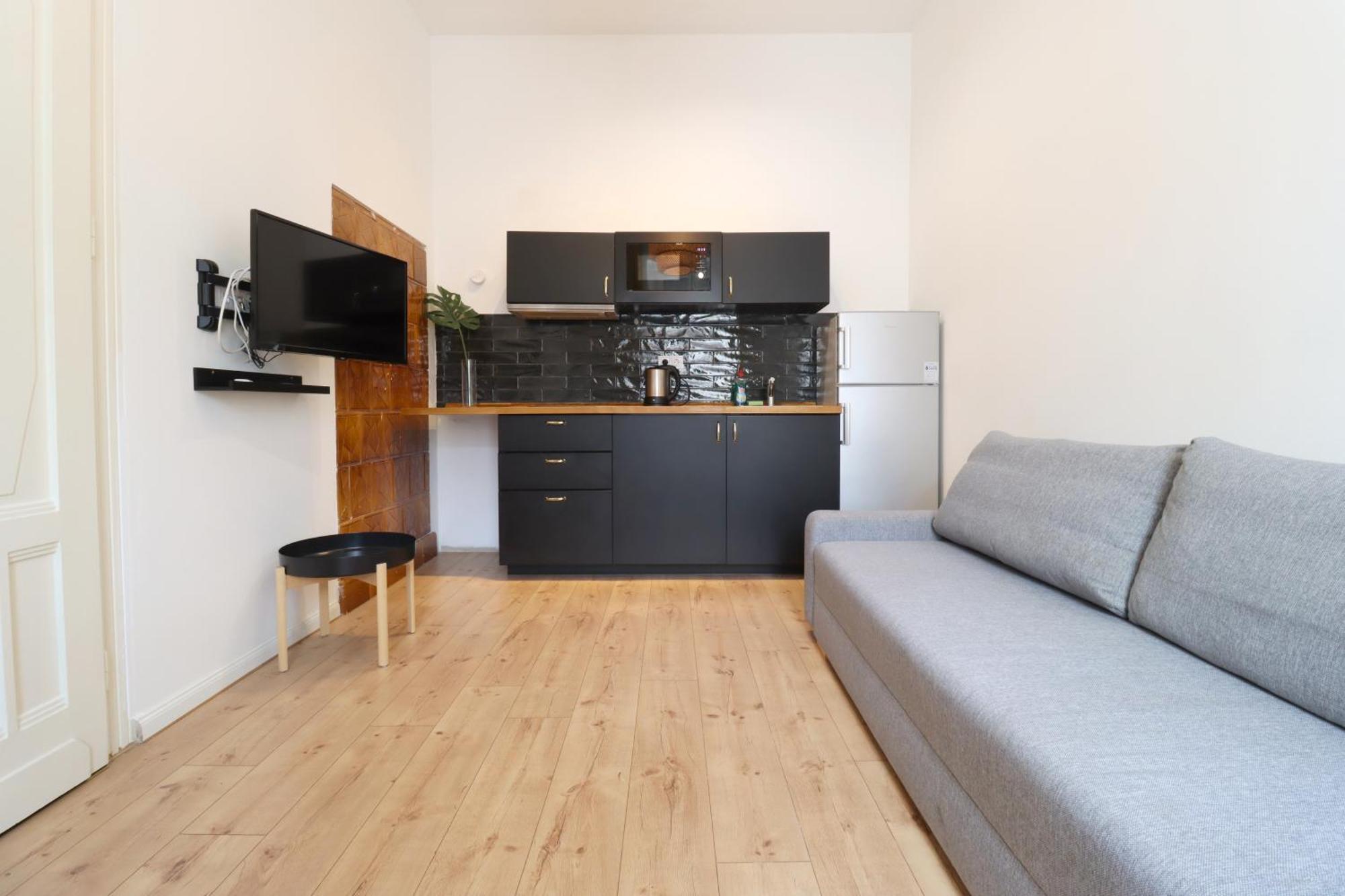 A13 Downtown Apartments With Parking Budapest Exteriör bild